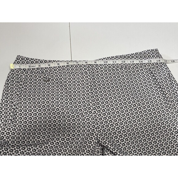 Adrianna Papell White Black Pattern Print Ankle Pants Sz 8 - Picture 6 of 8